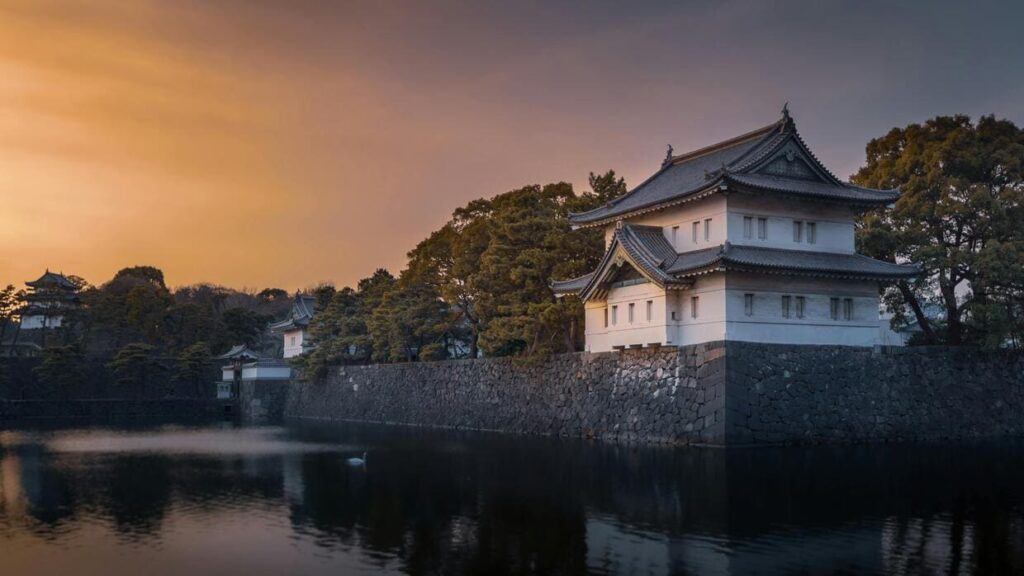 Tokyo Imperial Palace al tramonto